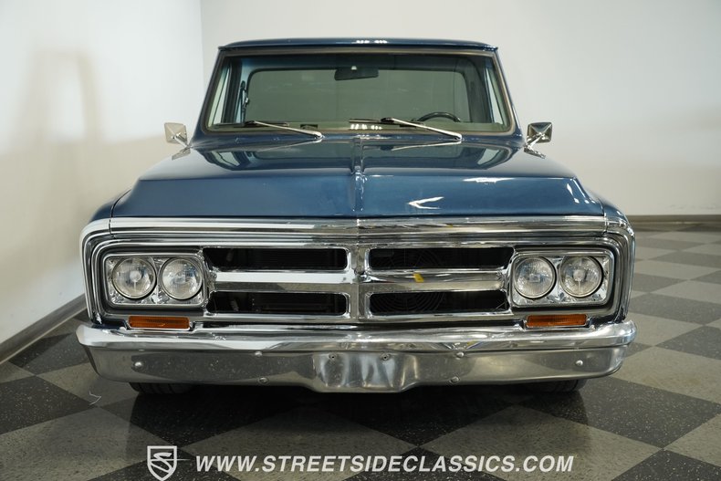 Gmc-C10-1969-Dark-Blue-Black-23