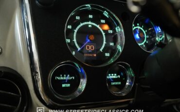 Gmc-C10-1969-Dark-Blue-Black-35