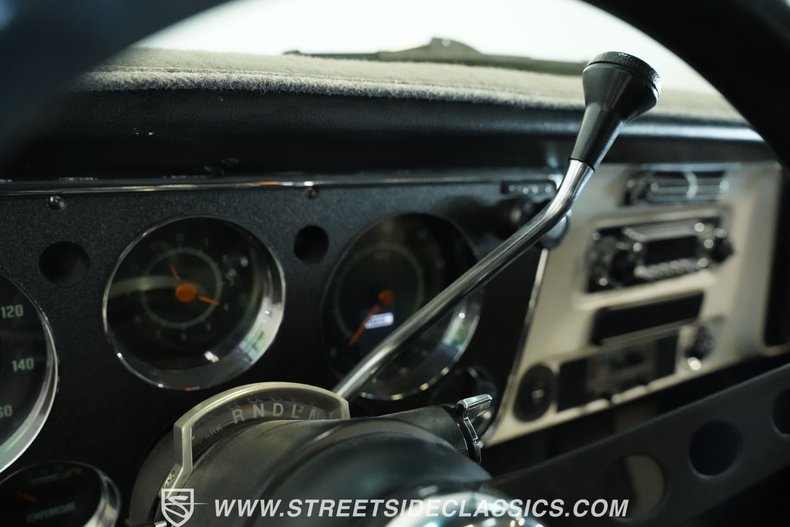 Gmc-C10-1969-Dark-Blue-Black-37