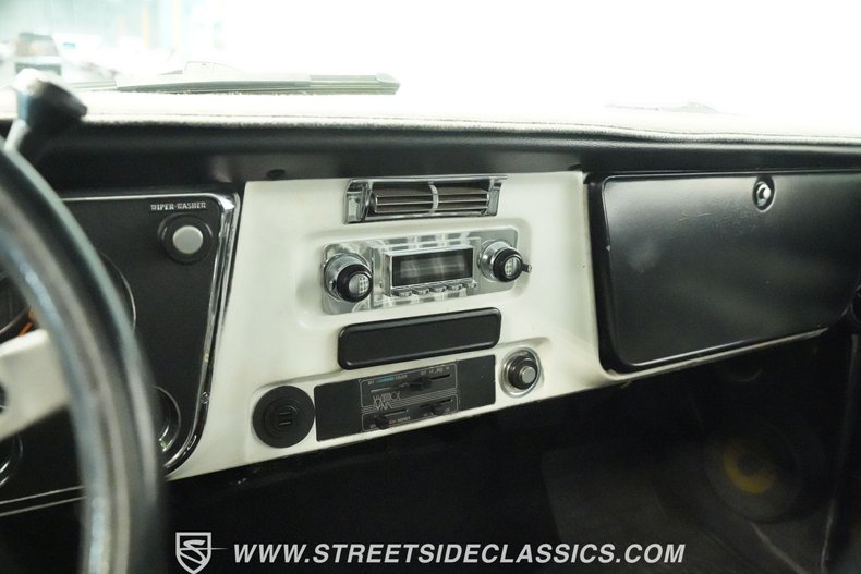 Gmc-C10-1969-Dark-Blue-Black-38