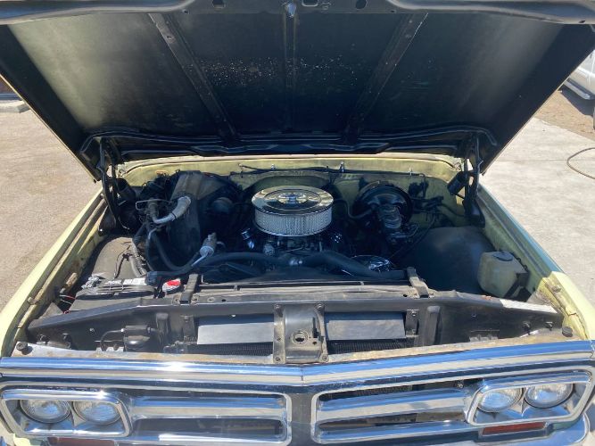 Gmc-C10-1972-Yellow-3