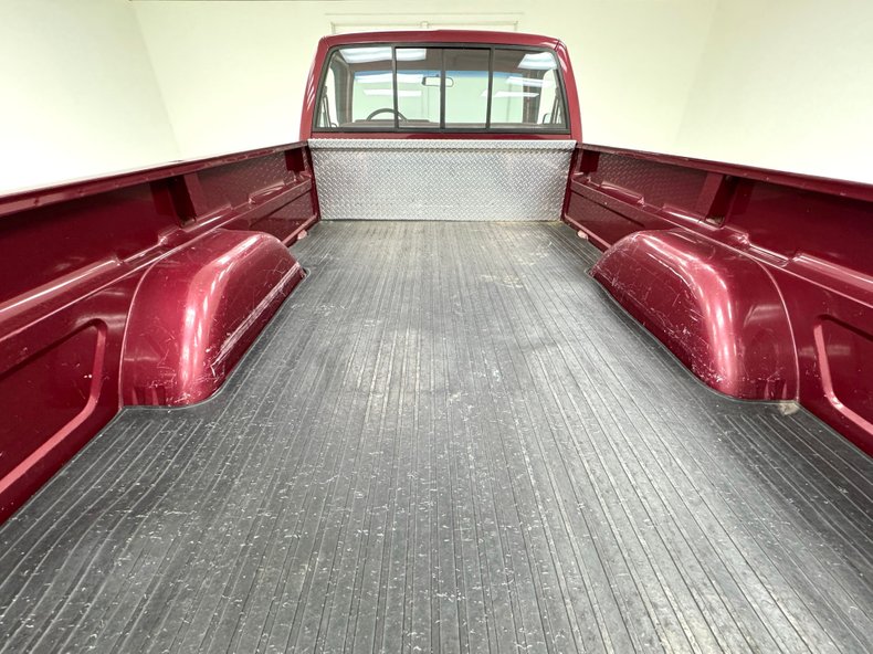 Gmc-Other-1988-Cranberry-Dark-Red-38