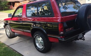 Gmc-S15-jimmy-1990-Red-Charcoal