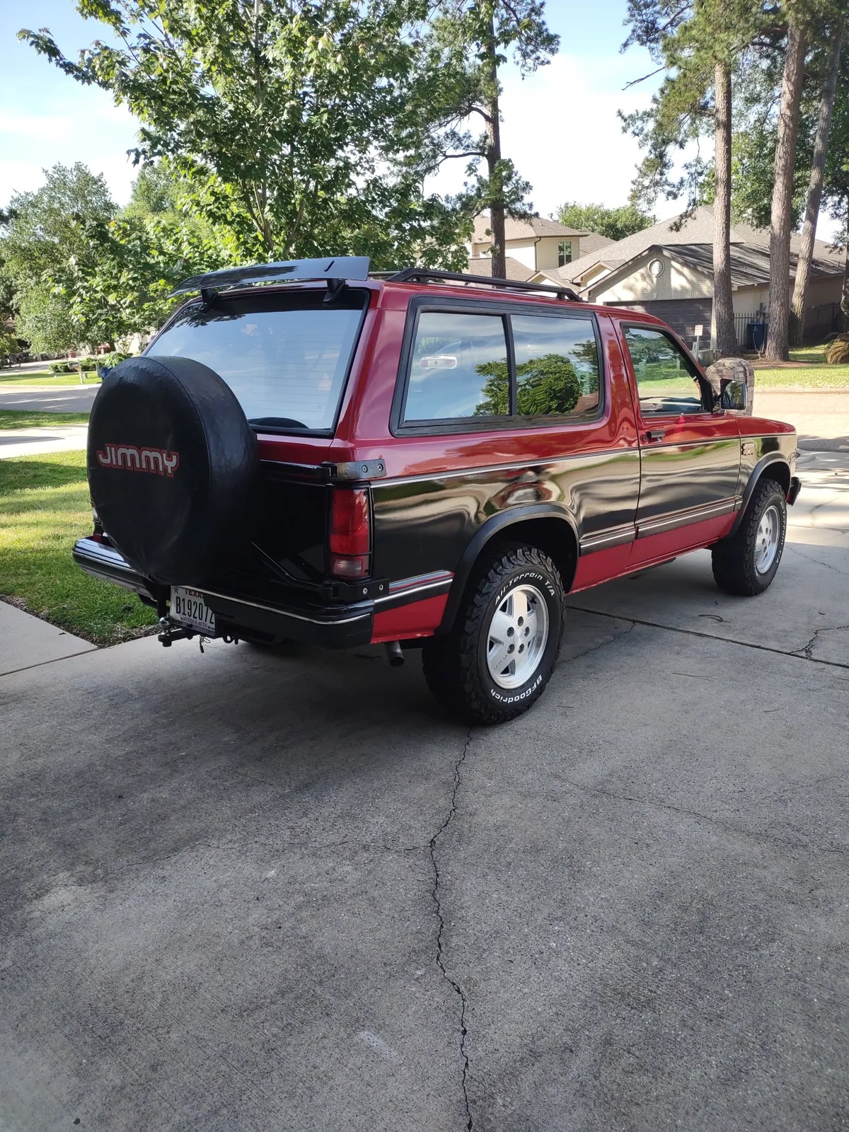 Gmc-S15-jimmy-1990-Red-Charcoal-4