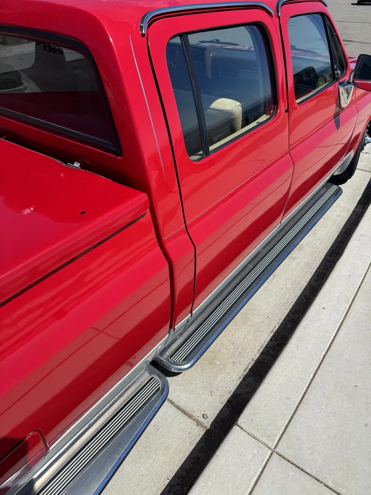 Gmc-Sierra-3500-1982-Red-Beige-4
