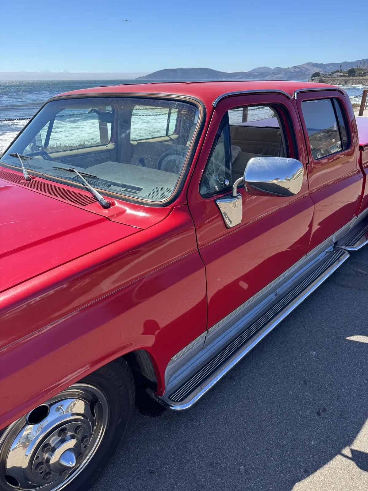Gmc-Sierra-3500-1982-Red-Beige-6