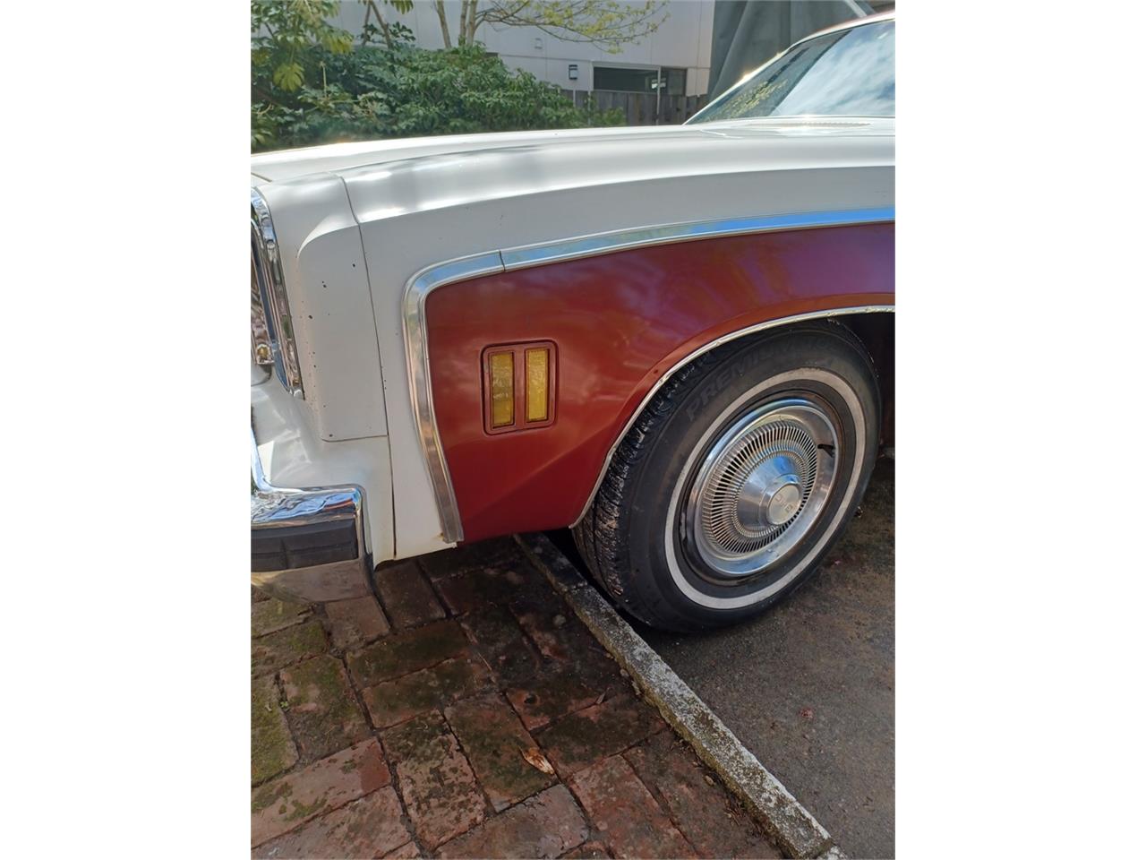 Gmc-Sprint-1975-White-and-burgundy-Burgundy-31