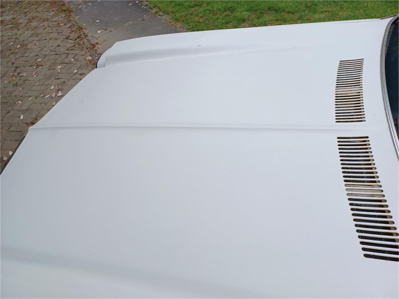 Gmc-Sprint-1975-White-and-burgundy-Burgundy-33