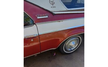 Gmc-Sprint-1975-White-and-burgundy-Burgundy-35