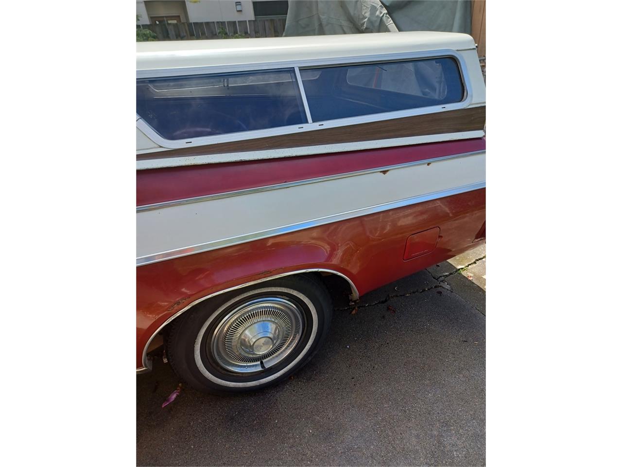 Gmc-Sprint-1975-White-and-burgundy-Burgundy-36