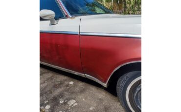 Gmc-Sprint-1975-White-and-burgundy-Burgundy-4