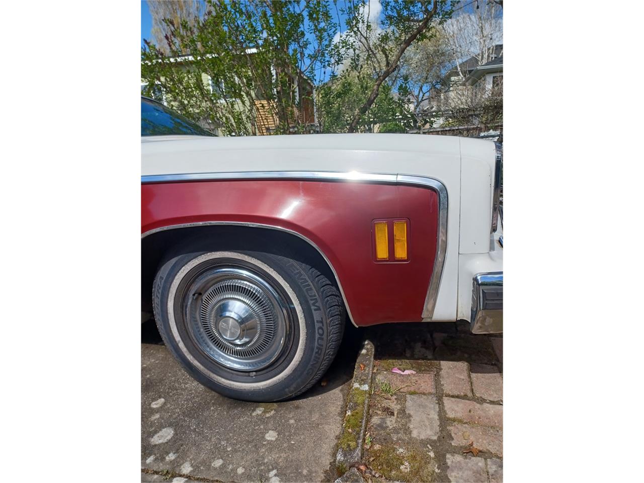 Gmc-Sprint-1975-White-and-burgundy-Burgundy-48