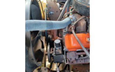 Gmc-Sprint-1975-White-and-burgundy-Burgundy-78