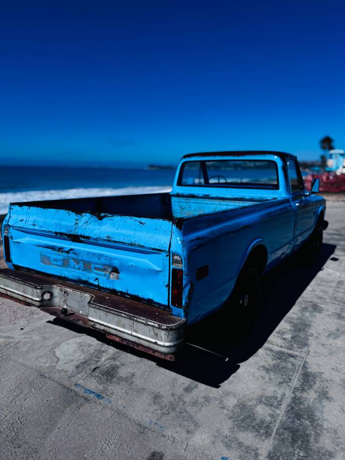 Gmc-c10-1968-blue-23