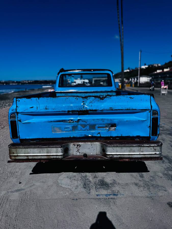 Gmc-c10-1968-blue-5
