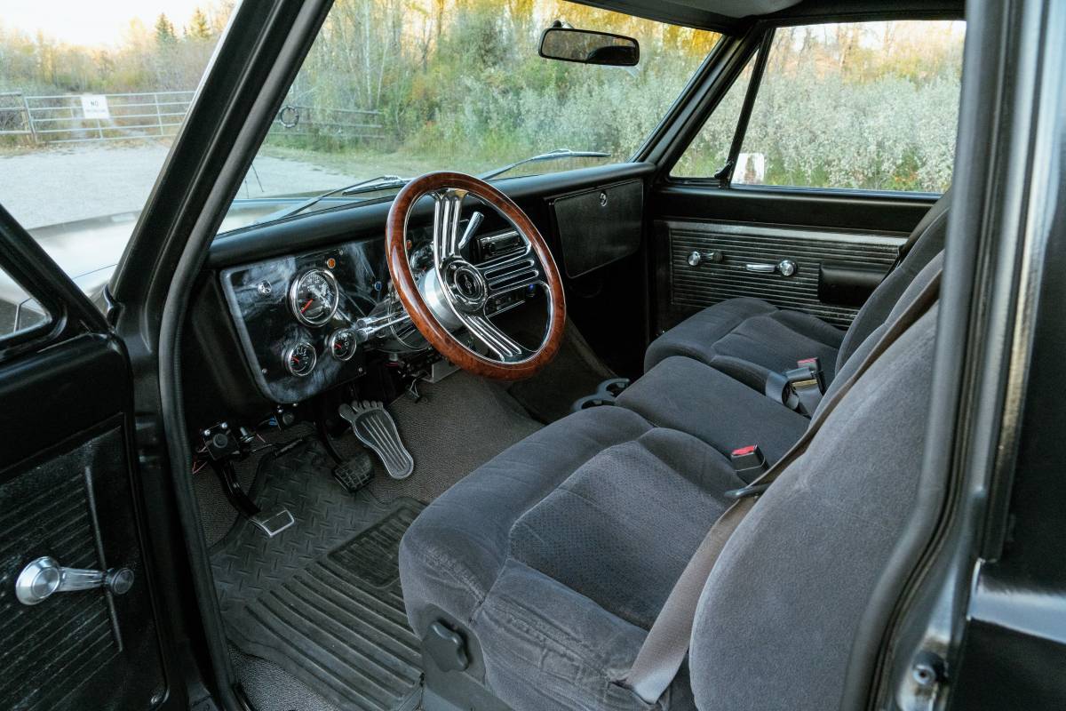 Gmc-c15-1968-black-41