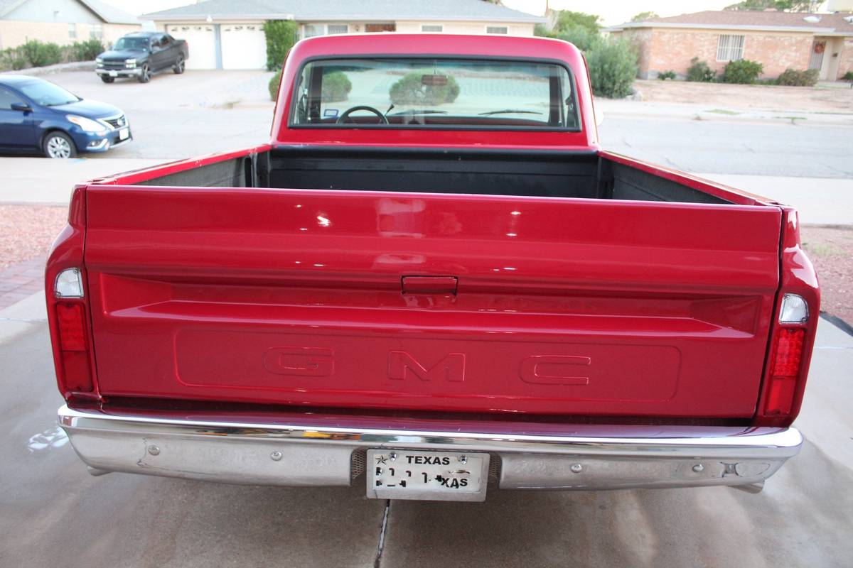 Gmc-c1500-1970-red-2