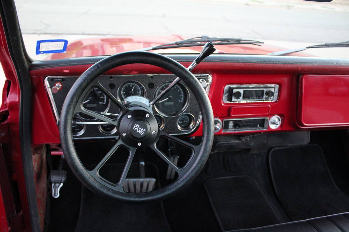 Gmc-c1500-1970-red-8
