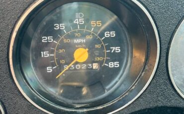 Gmc-c2500-1984-white-10