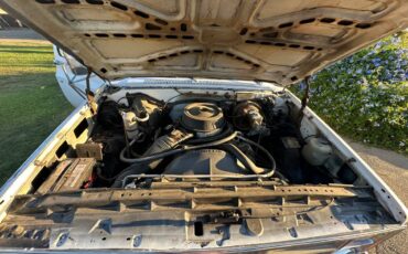 Gmc-c2500-1984-white-12