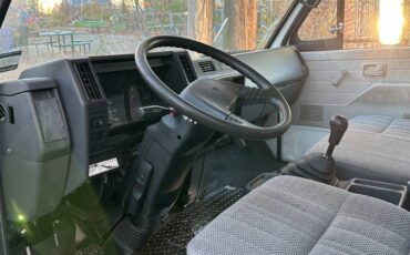 Gmc-diesel-1995-white-2