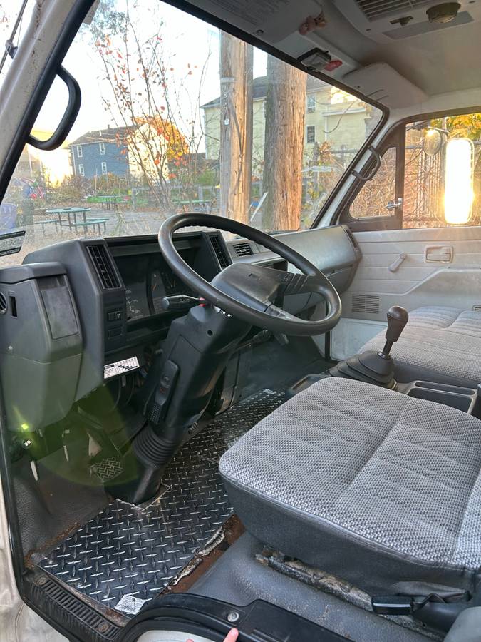 Gmc-diesel-1995-white-2