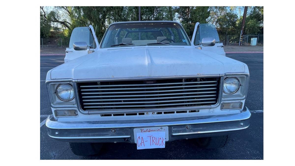 Gmc-jimmy-1975-white-3