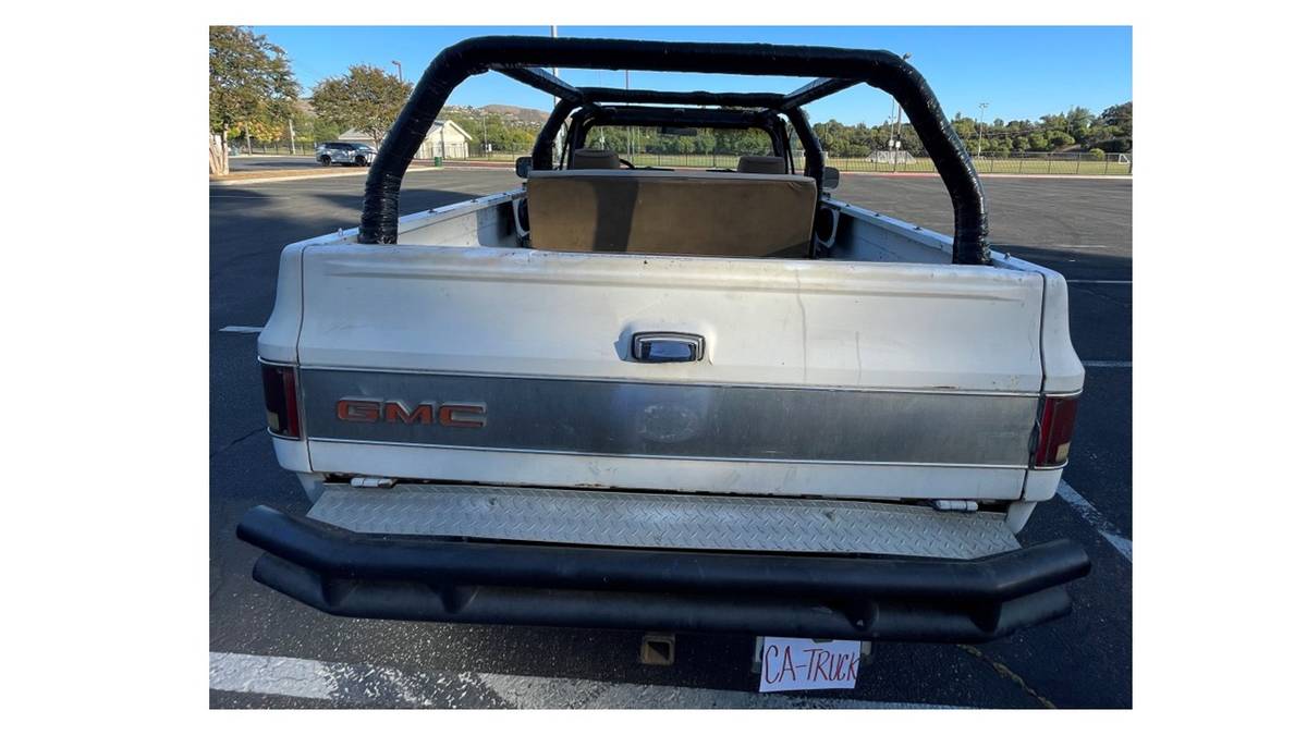 Gmc-jimmy-1975-white-4