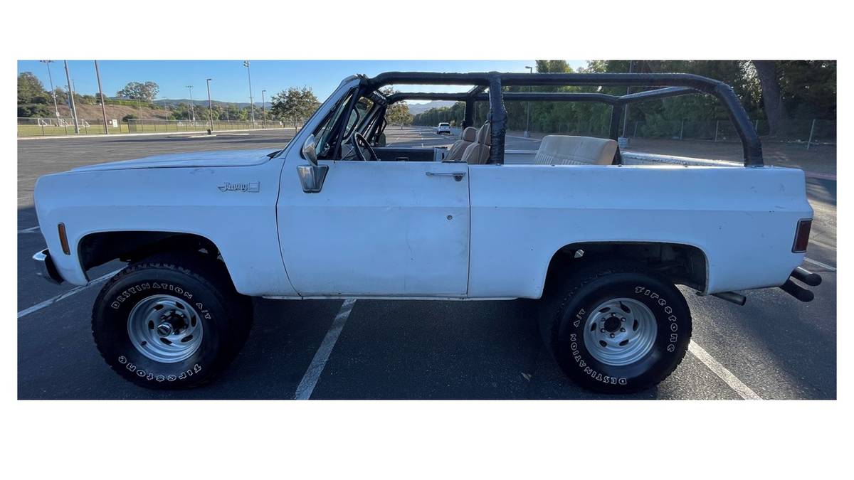 Gmc-jimmy-1975-white-5