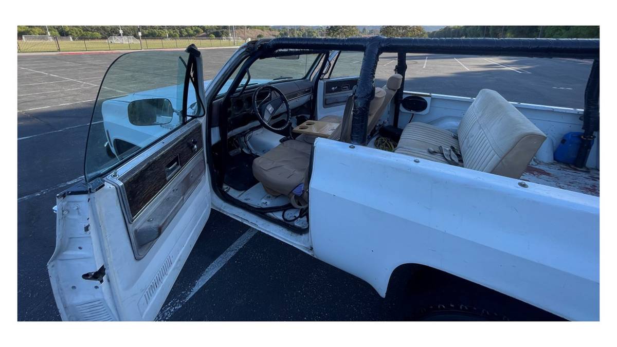 Gmc-jimmy-1975-white