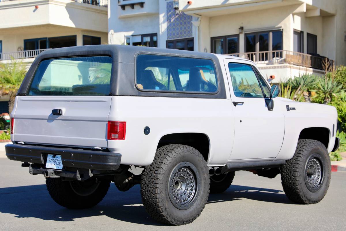 Gmc-jimmy-1976-grey-6