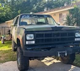 Gmc-jimmy-1980-custom-7