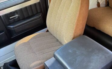 Gmc-jimmy-1989-white-5