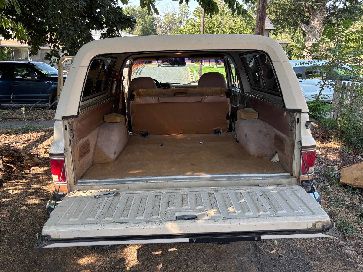 Gmc-jimmy-1990-6