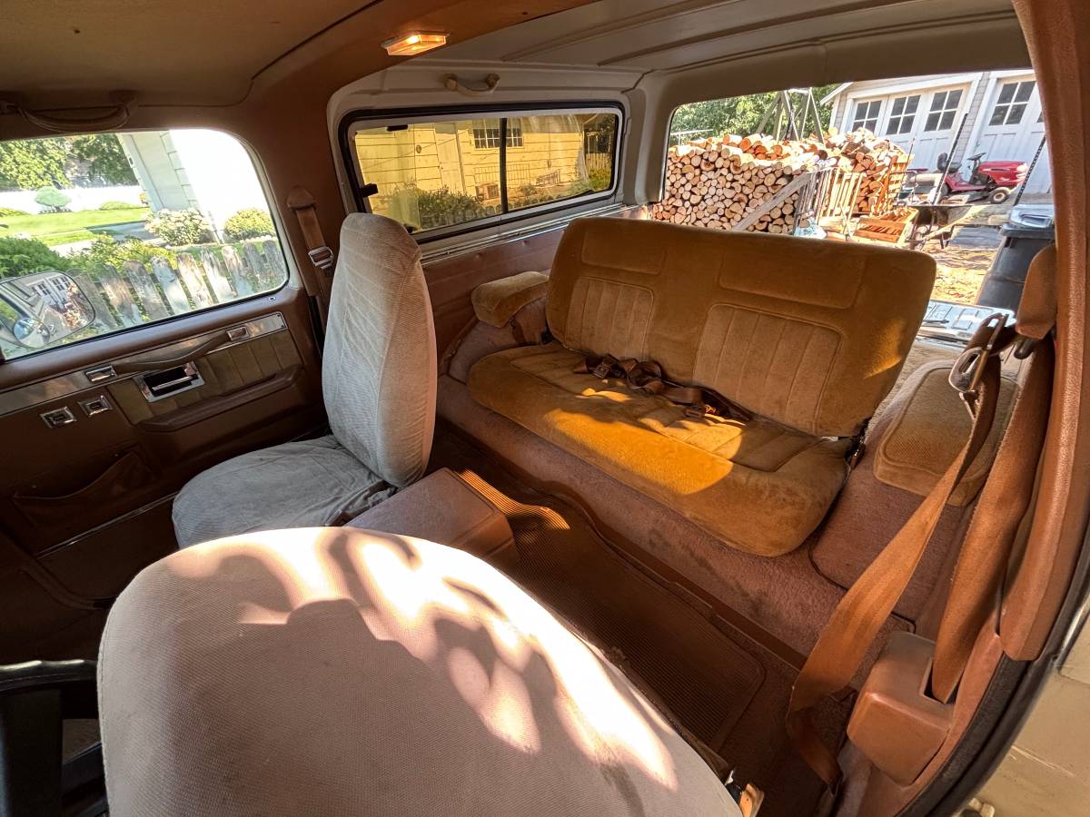 Gmc-jimmy-1990-8
