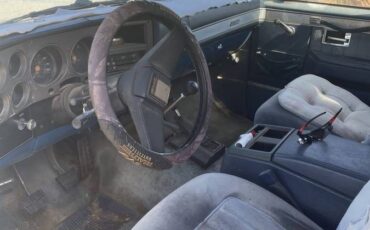 Gmc-jimmy-sierra-classic-1988-black-7
