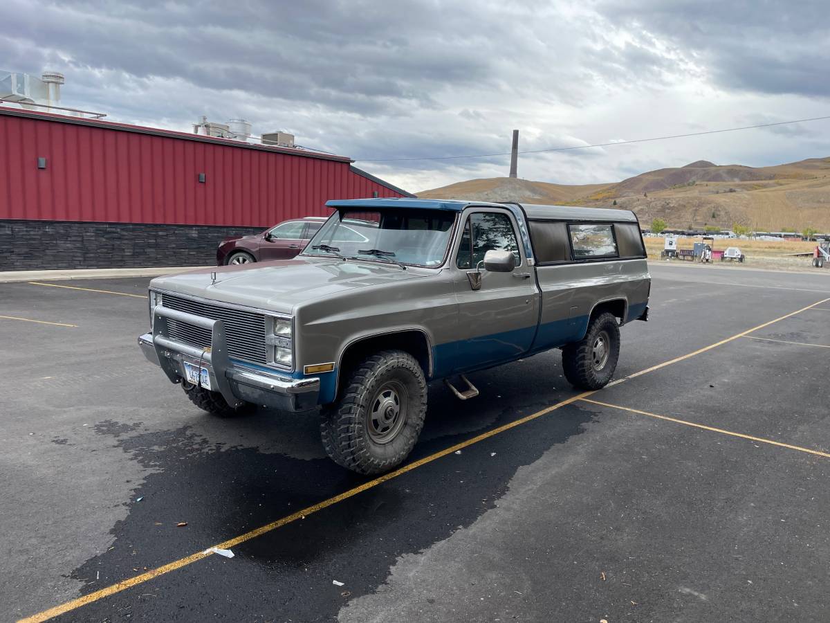 Gmc-k-25-diesel-1984-grey-1