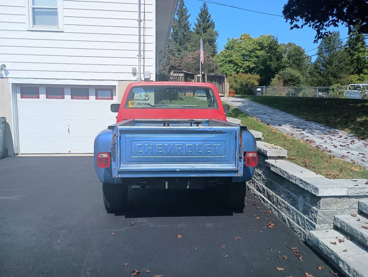 Gmc-k1500-1986-custom-1