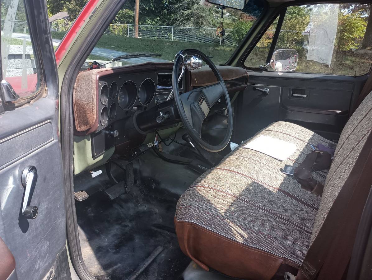 Gmc-k1500-1986-custom-2
