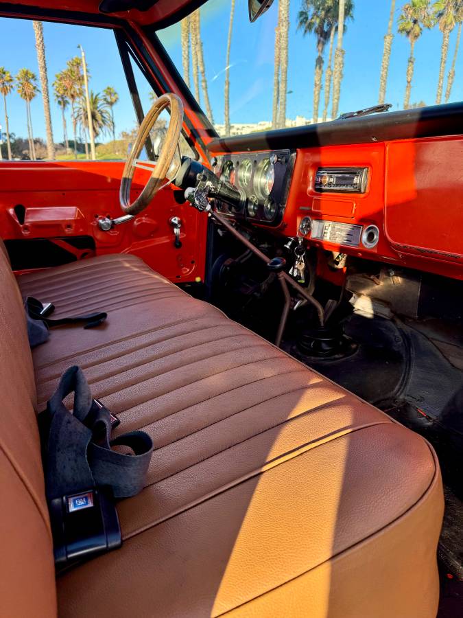 Gmc-k2500-1972-orange-5