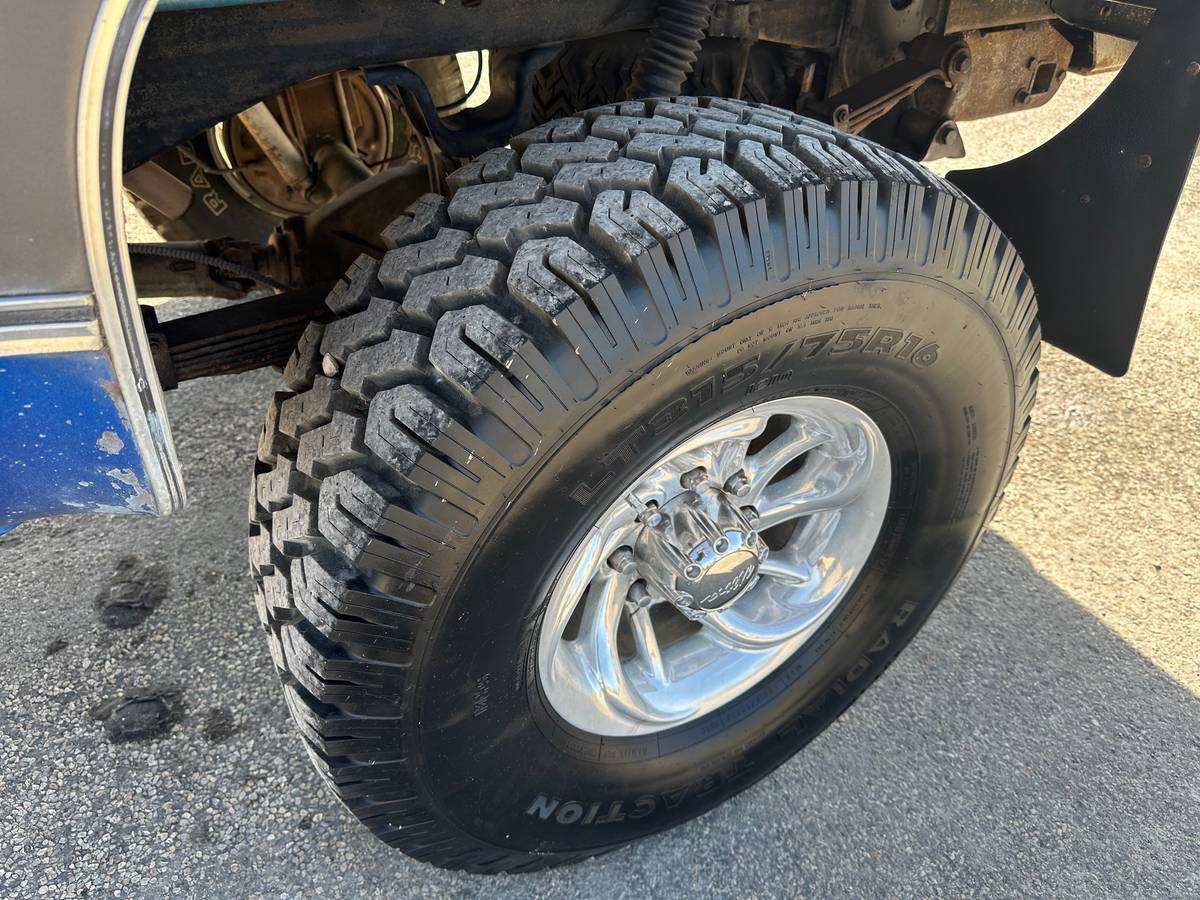 Gmc-k2500-1979-blue-15