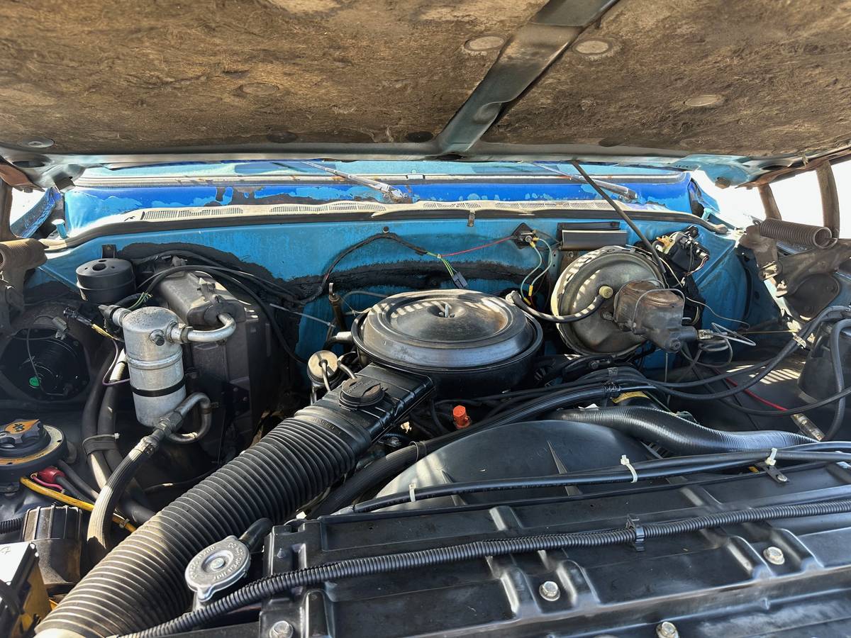 Gmc-k2500-1979-blue-18