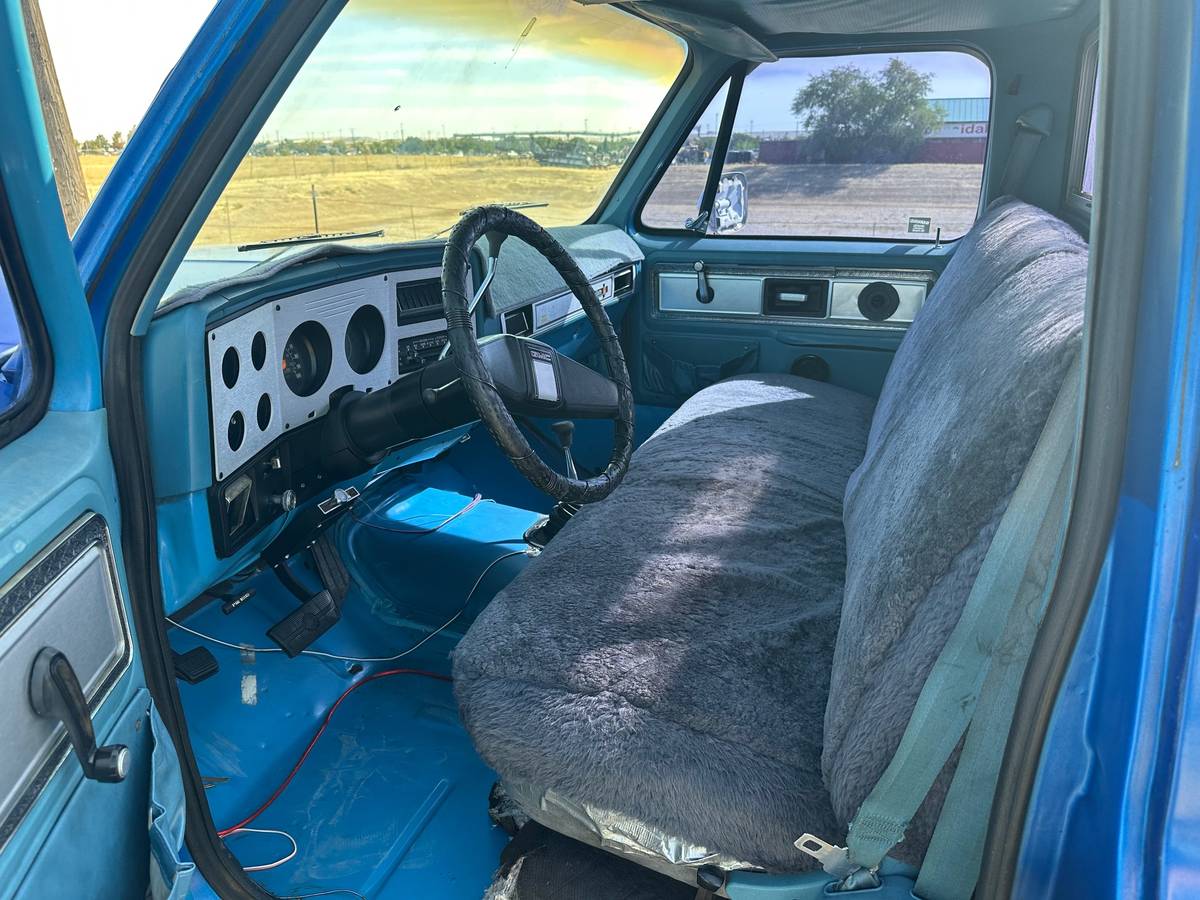Gmc-k2500-1979-blue-9