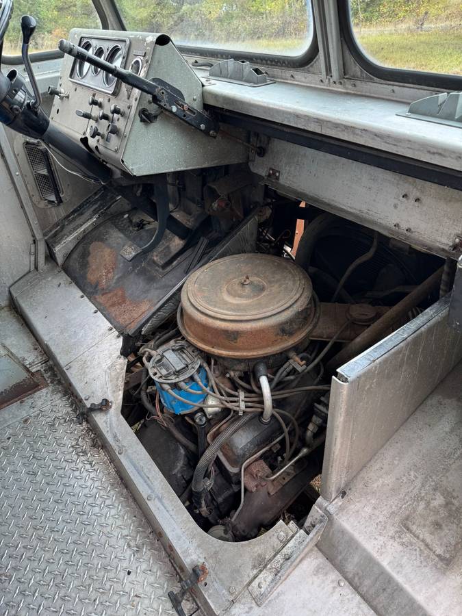 Gmc-p35-1987-5