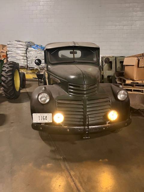 Gmc-pickup-1946-8