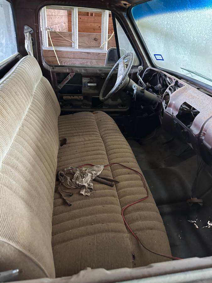 Gmc-pu-1976-brown-6
