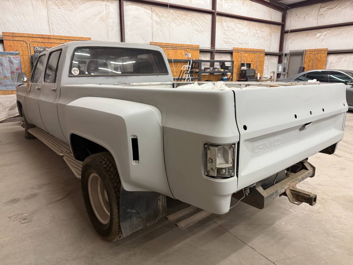 Gmc-r3500-1988-grey-13