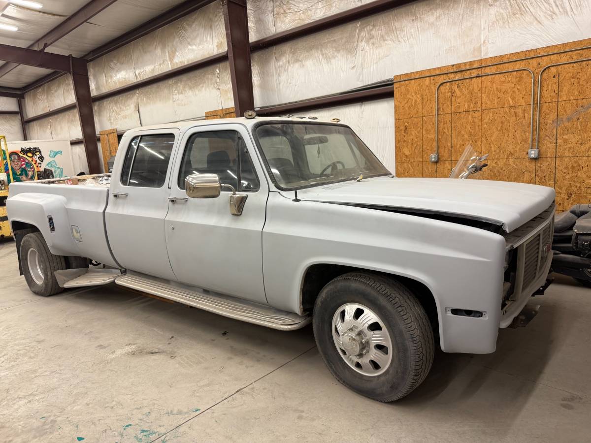 Gmc-r3500-1988-grey-4