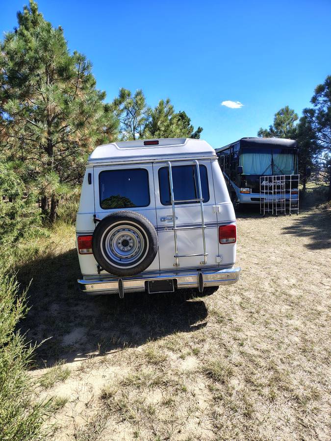 Gmc-rally-34-ton-nominal-1991-white-3