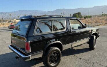 Gmc-s15-utility-12-ton-nominal-jimmy-1990-black-34